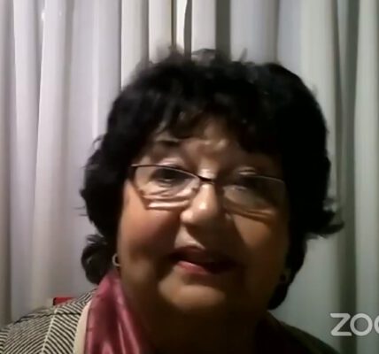 Dora Barrancos charla zoom